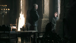 extant_GameOfThrones_3x03-WalkOfPunishment_1524