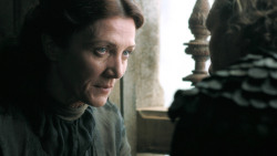 extant_GameOfThrones_3x03-WalkOfPunishment_1745