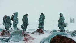 extant_GameOfThrones_3x03-WalkOfPunishment_2000