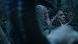 extant_GameOfThrones_3x03-WalkOfPunishment_2177