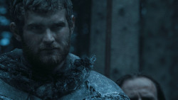 extant_GameOfThrones_3x03-WalkOfPunishment_2209