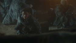 extant_GameOfThrones_3x03-WalkOfPunishment_2250