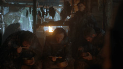 extant_GameOfThrones_3x03-WalkOfPunishment_2282