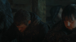 extant_GameOfThrones_3x03-WalkOfPunishment_2320
