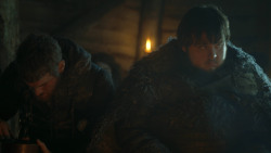 extant_GameOfThrones_3x03-WalkOfPunishment_2334