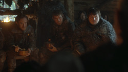 extant_GameOfThrones_3x03-WalkOfPunishment_2403