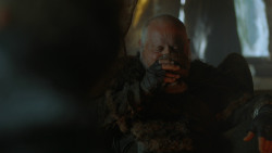extant_GameOfThrones_3x03-WalkOfPunishment_2425