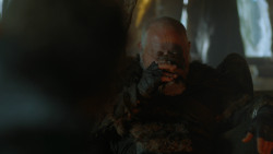 extant_GameOfThrones_3x03-WalkOfPunishment_2428