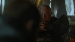 extant_GameOfThrones_3x03-WalkOfPunishment_2429
