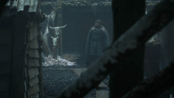 extant_GameOfThrones_3x03-WalkOfPunishment_2441