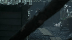 extant_GameOfThrones_3x03-WalkOfPunishment_2448