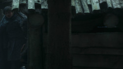 extant_GameOfThrones_3x03-WalkOfPunishment_2468