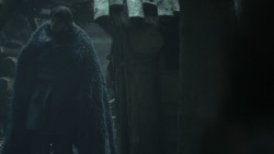 extant_GameOfThrones_3x03-WalkOfPunishment_2470