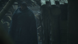 extant_GameOfThrones_3x03-WalkOfPunishment_2472