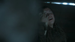 extant_GameOfThrones_3x03-WalkOfPunishment_2492
