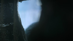 extant_GameOfThrones_3x03-WalkOfPunishment_2542