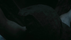 extant_GameOfThrones_3x03-WalkOfPunishment_2564