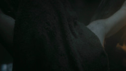 extant_GameOfThrones_3x03-WalkOfPunishment_2569