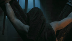 extant_GameOfThrones_3x03-WalkOfPunishment_2577