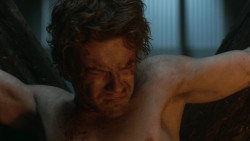 extant_GameOfThrones_3x03-WalkOfPunishment_2587