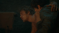 extant_GameOfThrones_3x03-WalkOfPunishment_2627