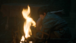 extant_GameOfThrones_3x03-WalkOfPunishment_2634