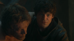 extant_GameOfThrones_3x03-WalkOfPunishment_2638