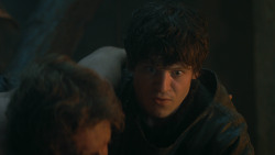 extant_GameOfThrones_3x03-WalkOfPunishment_2639