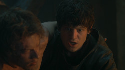 extant_GameOfThrones_3x03-WalkOfPunishment_2640