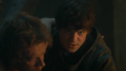 extant_GameOfThrones_3x03-WalkOfPunishment_2643