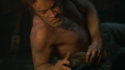 extant_GameOfThrones_3x03-WalkOfPunishment_2652