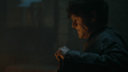 extant_GameOfThrones_3x03-WalkOfPunishment_2665