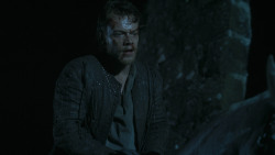 extant_GameOfThrones_3x03-WalkOfPunishment_2683