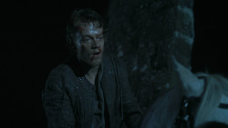 extant_GameOfThrones_3x03-WalkOfPunishment_2687