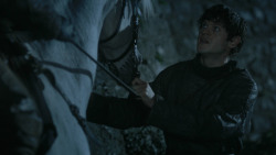 extant_GameOfThrones_3x03-WalkOfPunishment_2692