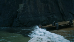 extant_GameOfThrones_3x03-WalkOfPunishment_2730