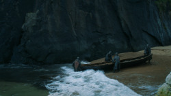 extant_GameOfThrones_3x03-WalkOfPunishment_2731