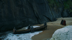 extant_GameOfThrones_3x03-WalkOfPunishment_2734