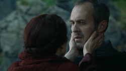 extant_GameOfThrones_3x03-WalkOfPunishment_2751