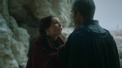extant_GameOfThrones_3x03-WalkOfPunishment_2754