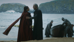 extant_GameOfThrones_3x03-WalkOfPunishment_2764