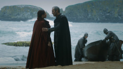 extant_GameOfThrones_3x03-WalkOfPunishment_2769