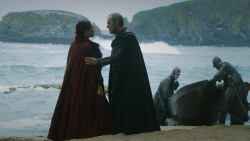 extant_GameOfThrones_3x03-WalkOfPunishment_2771