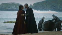 extant_GameOfThrones_3x03-WalkOfPunishment_2775