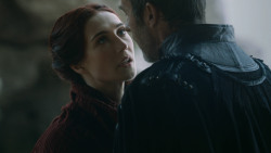extant_GameOfThrones_3x03-WalkOfPunishment_2794