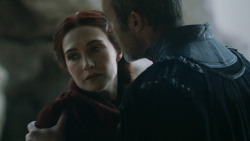 extant_GameOfThrones_3x03-WalkOfPunishment_2796