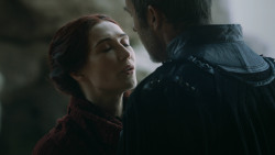 extant_GameOfThrones_3x03-WalkOfPunishment_2810