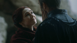 extant_GameOfThrones_3x03-WalkOfPunishment_2854