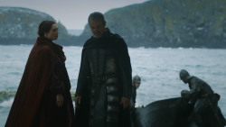 extant_GameOfThrones_3x03-WalkOfPunishment_2895