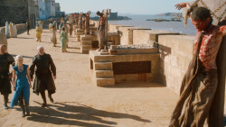 extant_GameOfThrones_3x03-WalkOfPunishment_2933